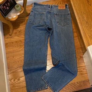 Levi's Men's Classic Relaxed Blue Jeans